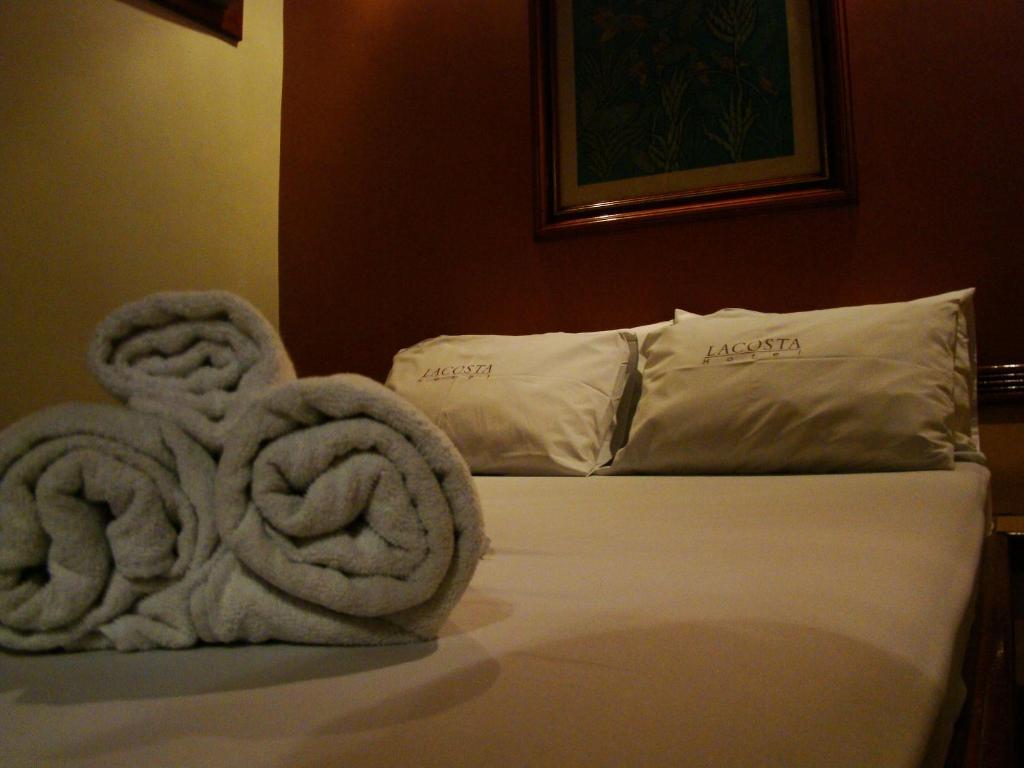 La Costa Love hotel